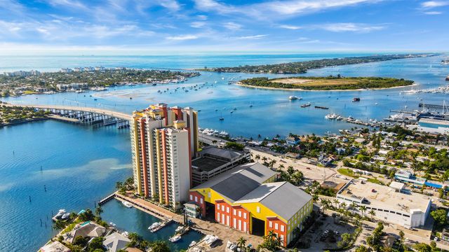 2640 Lake Shore Drive 307, Riviera Beach, FL 33404