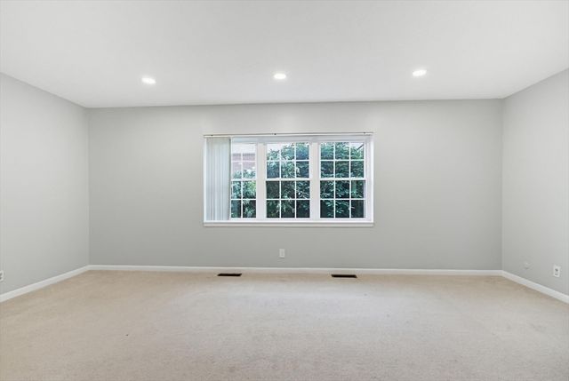 128 Lake Shore Rd. 1, Boston, MA 02135