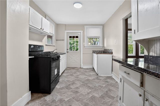 1508 Abraham St, Mckeesport, PA 15132