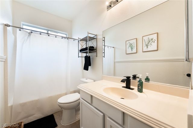 8101 Mountain Forest Court, Las Vegas, NV 89129