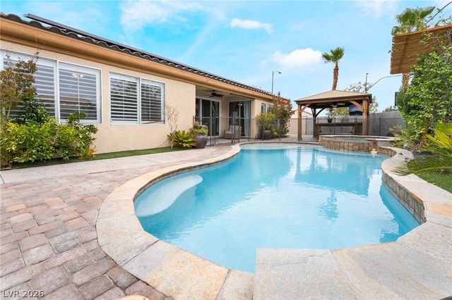 8101 Mountain Forest Court, Las Vegas, NV 89129