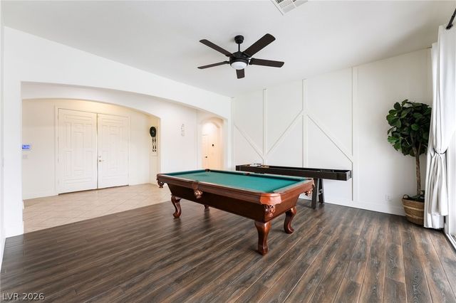 8101 Mountain Forest Court, Las Vegas, NV 89129