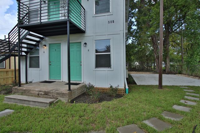 505 E 32nd Street 3, Houston, TX 77018