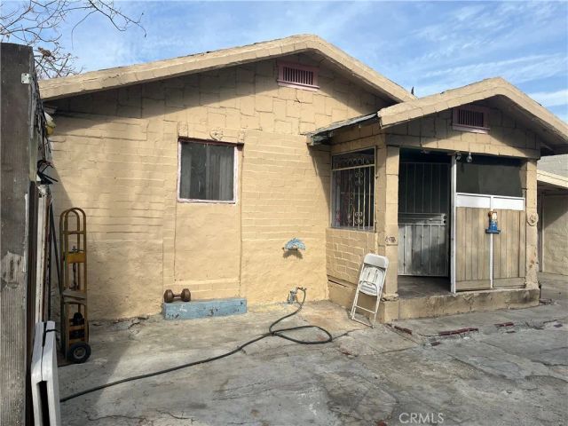 4123 Chevy Chase Drive, Los Angeles, CA 90039