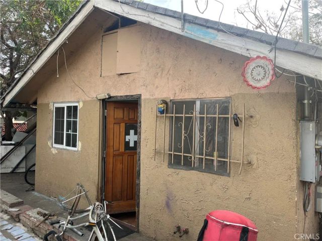 4123 Chevy Chase Drive, Los Angeles, CA 90039