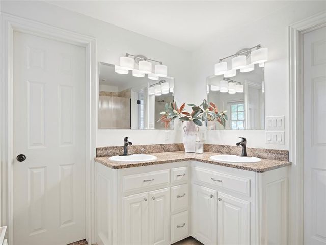 527 NW 38th Street, Oklahoma City, OK 73118