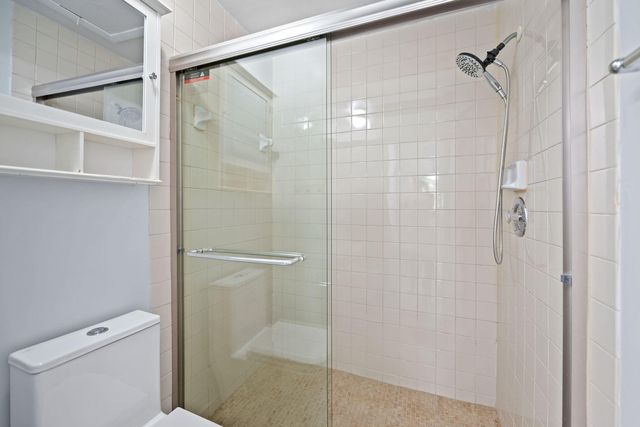 832 NW 92nd Avenue, Plantation, FL 33324