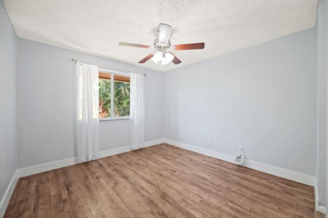 832 NW 92nd Avenue, Plantation, FL 33324