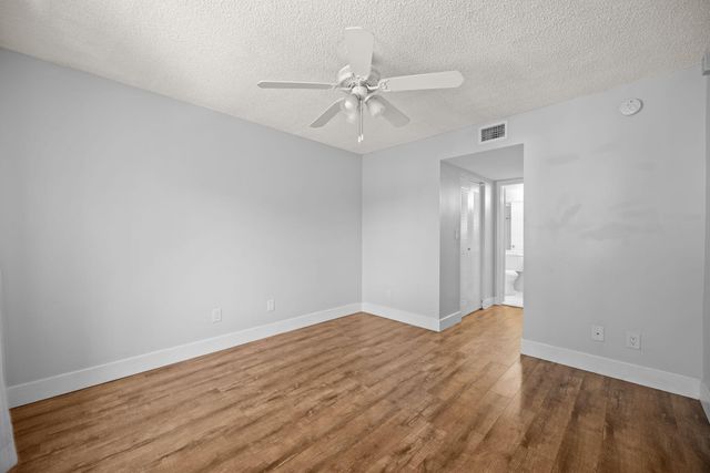 832 NW 92nd Avenue, Plantation, FL 33324