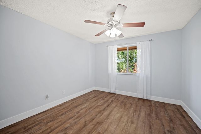 832 NW 92nd Avenue, Plantation, FL 33324