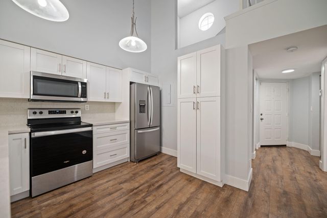 832 NW 92nd Avenue, Plantation, FL 33324