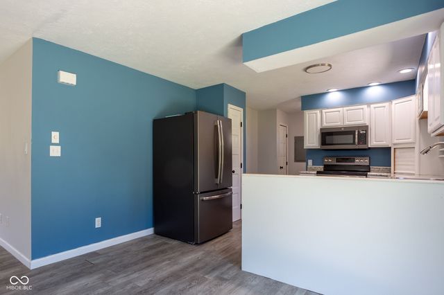 2410 S State Highway 7, North Vernon, IN 47265