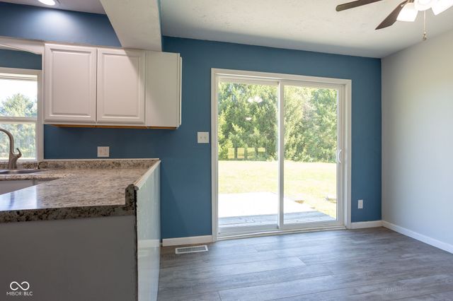 2410 S State Highway 7, North Vernon, IN 47265