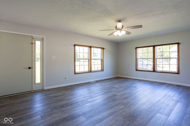 2410 S State Highway 7, North Vernon, IN 47265