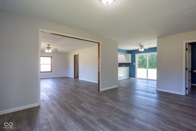 2410 S State Highway 7, North Vernon, IN 47265