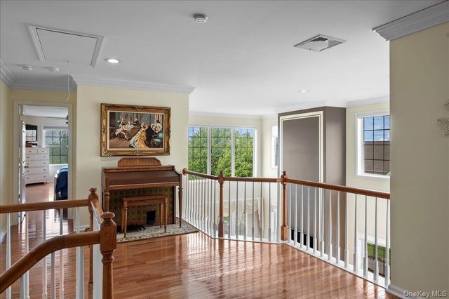 33 Pinehurst Circle, Monroe, NY 10950