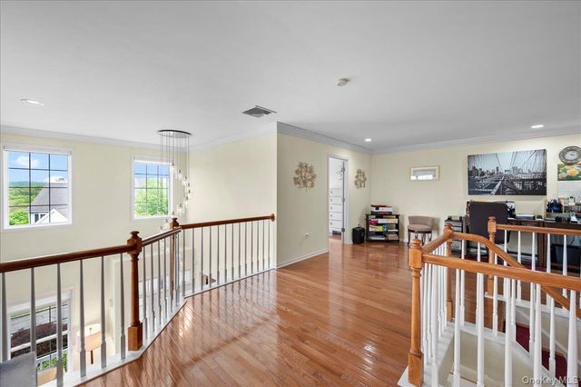 33 Pinehurst Circle, Monroe, NY 10950