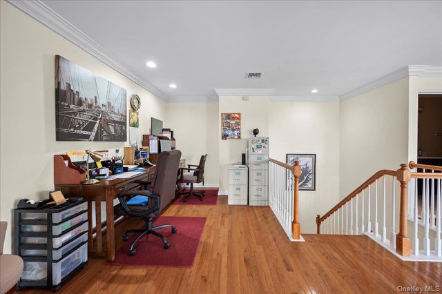 33 Pinehurst Circle, Monroe, NY 10950