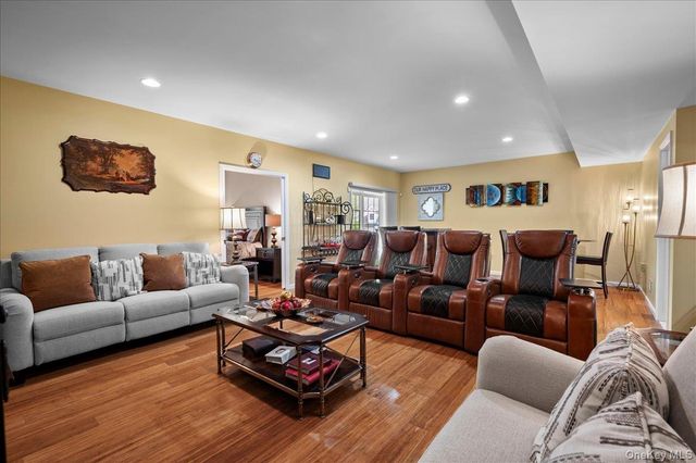 33 Pinehurst Circle, Monroe, NY 10950