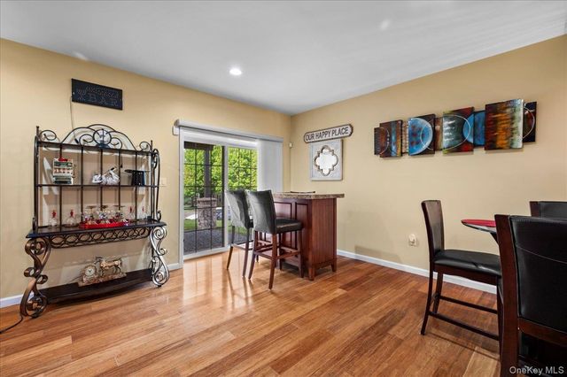 33 Pinehurst Circle, Monroe, NY 10950