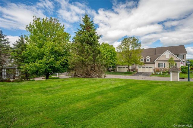 33 Pinehurst Circle, Monroe, NY 10950