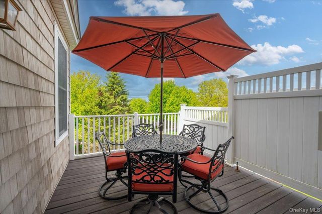 33 Pinehurst Circle, Monroe, NY 10950