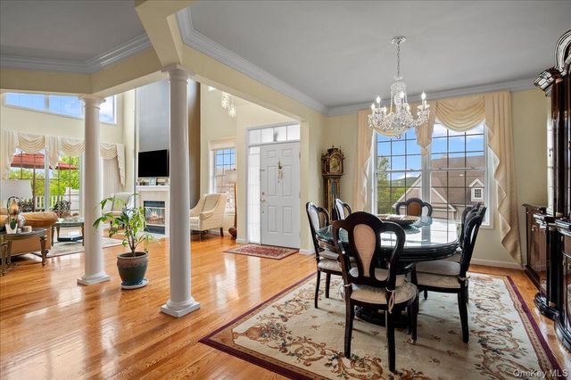 33 Pinehurst Circle, Monroe, NY 10950