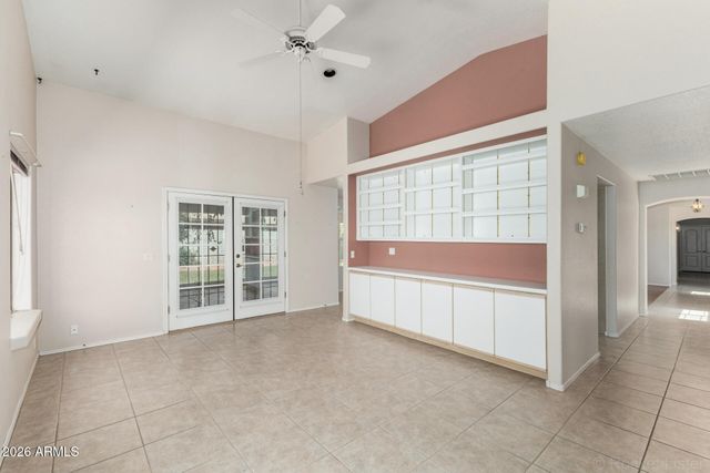 11818 N 56TH Avenue, Glendale, AZ 85304