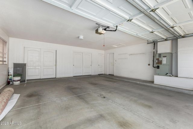 11818 N 56TH Avenue, Glendale, AZ 85304