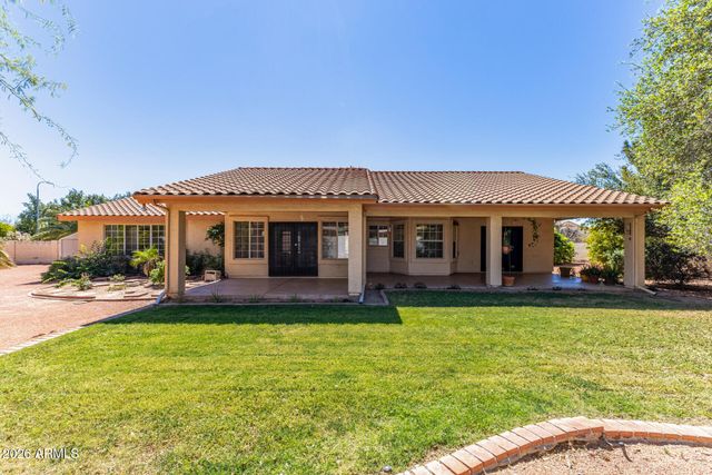 11818 N 56TH Avenue, Glendale, AZ 85304