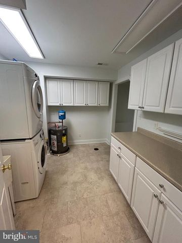 4101 CORBIN HALL LN BASEMENT APARTMENT, Fredericksburg, VA 22408