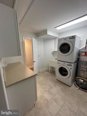 4101 CORBIN HALL LN BASEMENT APARTMENT, Fredericksburg, VA 22408
