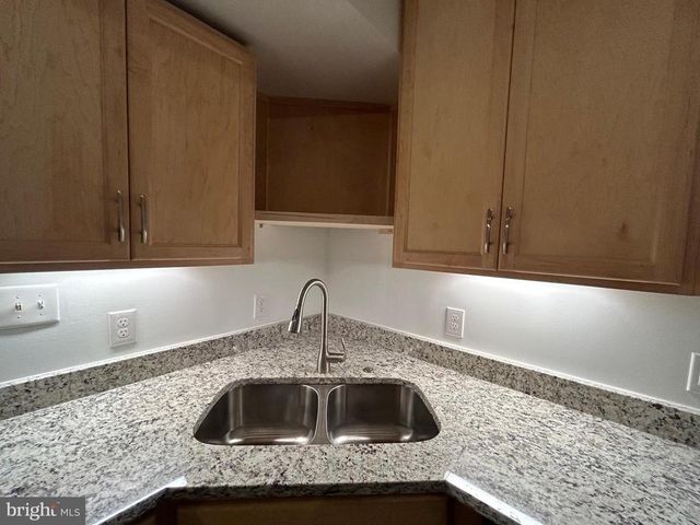 4101 CORBIN HALL LN BASEMENT APARTMENT, Fredericksburg, VA 22408