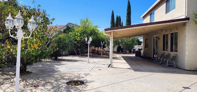 4150 Degas Ct, Stockton, CA 95206