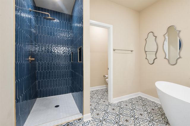 807 Hollywood Avenue, Dallas, TX 75208
