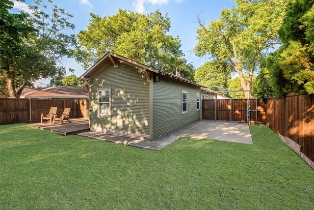 807 Hollywood Avenue, Dallas, TX 75208