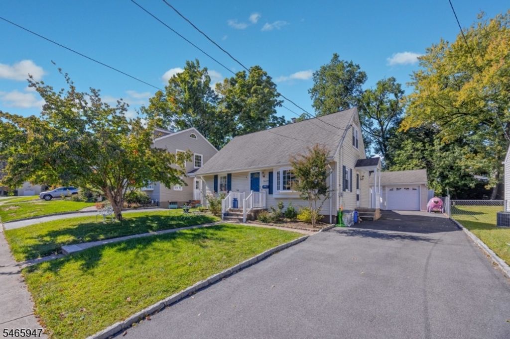 14 Farmingdale Ave, Bloomfield Twp., NJ 07003 — photo 2