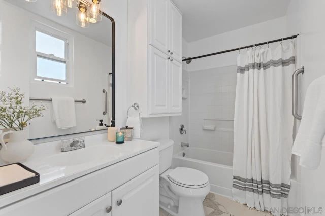 725 Redondo Ct 39, San Diego, CA 92109