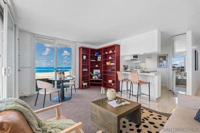 725 Redondo Ct 39, San Diego, CA 92109