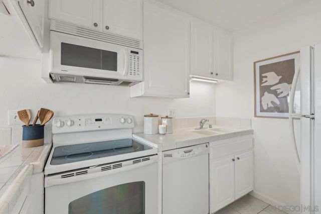 725 Redondo Ct 39, San Diego, CA 92109