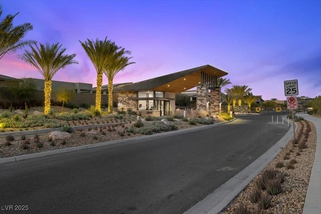 4829 Shady Ridge Drive, Las Vegas, NV 89135