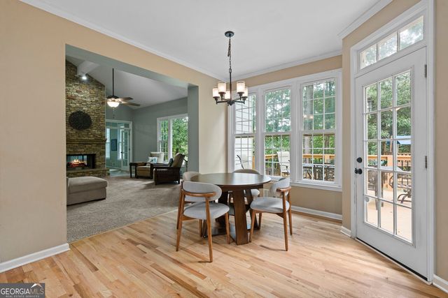 325 Trowbridge Lane, Lawrenceville, GA 30043