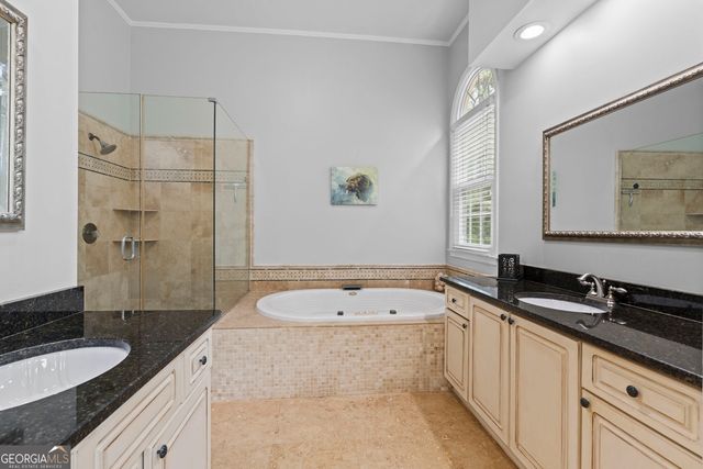 325 Trowbridge Lane, Lawrenceville, GA 30043