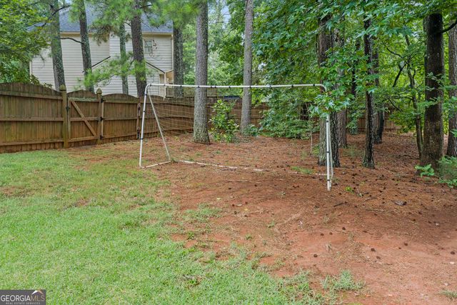 325 Trowbridge Lane, Lawrenceville, GA 30043