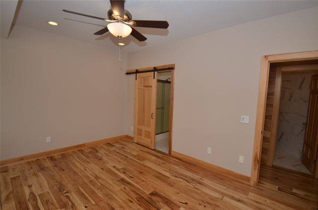 5437 Prairie Parkway, Johnston, IA 50131