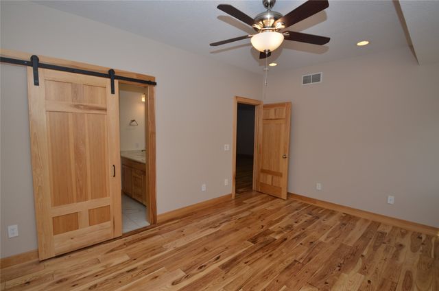 5437 Prairie Parkway, Johnston, IA 50131