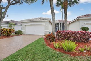 10585 Royal Caribbean Circle, Boynton Beach, FL 33437