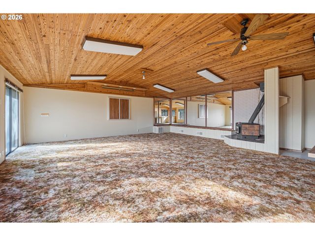 14325 Nw PHEASANT HILL Rd, Mc Minnville, OR 97128