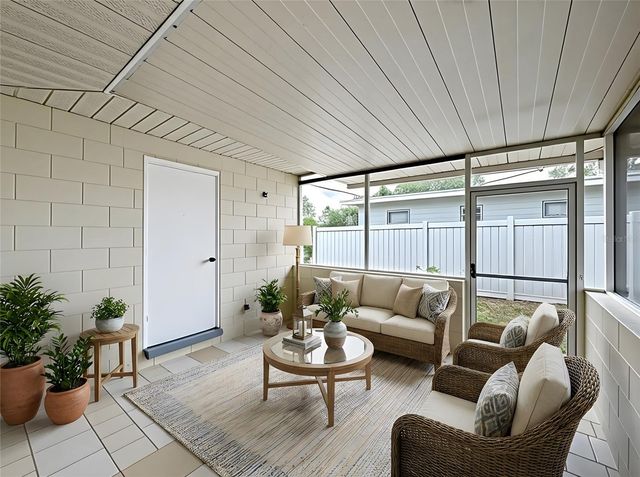 114 E PALM STREET, Davenport, FL 33837