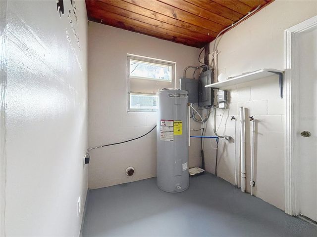 114 E PALM STREET, Davenport, FL 33837